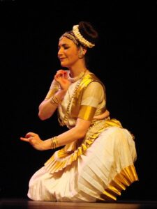 Mohiniyattam: The Art of Elegance and Devotion