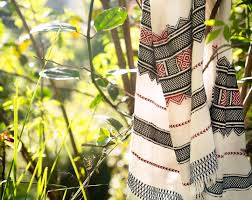 One Stich at a time ; Story of the Toda Embroidery